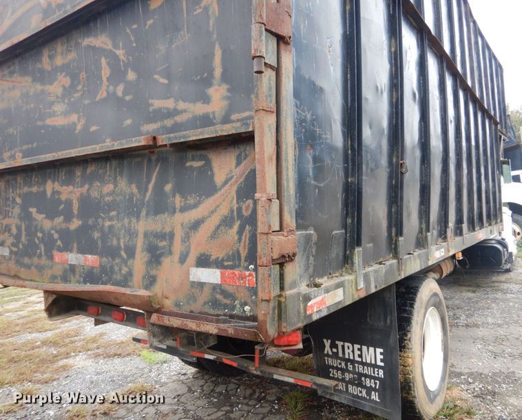 image for item IV9707 1992 International 4700  dump truck