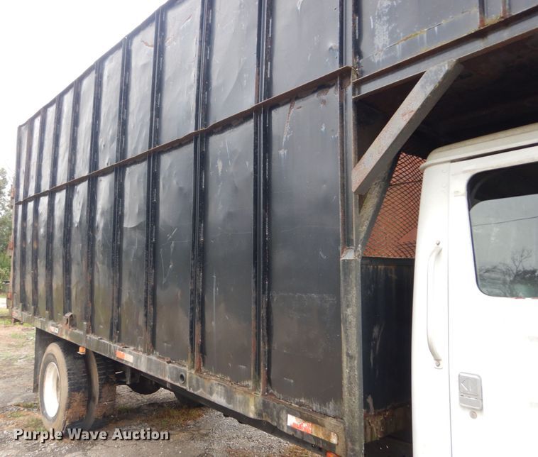 image for item IV9707 1992 International 4700  dump truck