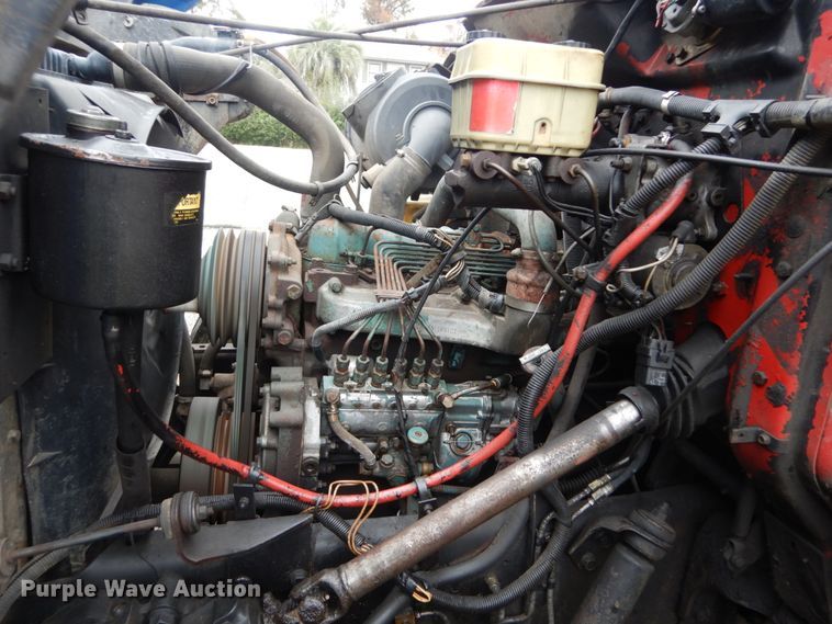 image for item IV9707 1992 International 4700  dump truck