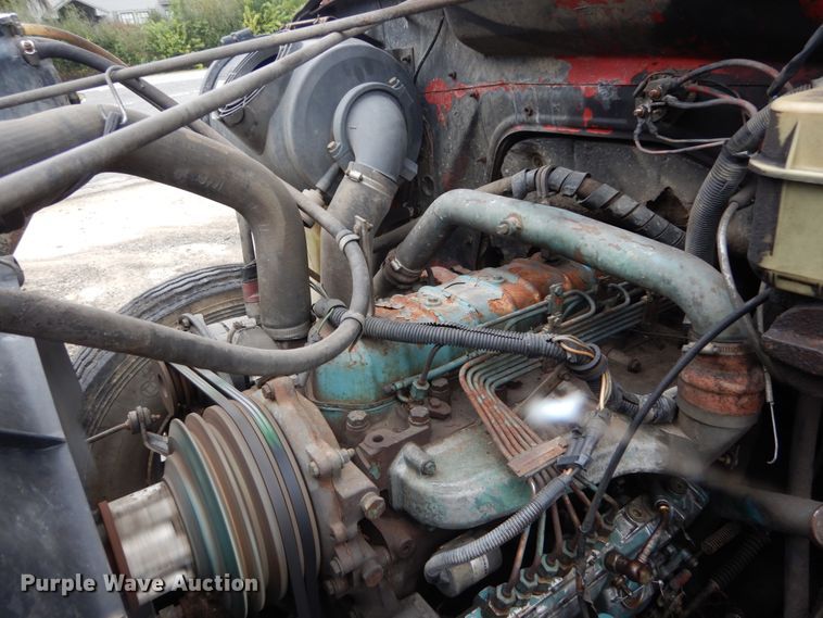 image for item IV9707 1992 International 4700  dump truck