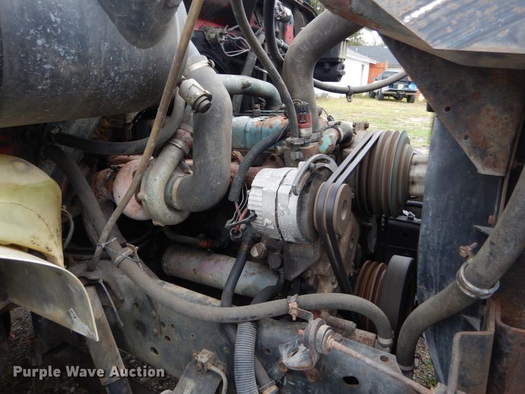 image for item IV9707 1992 International 4700  dump truck