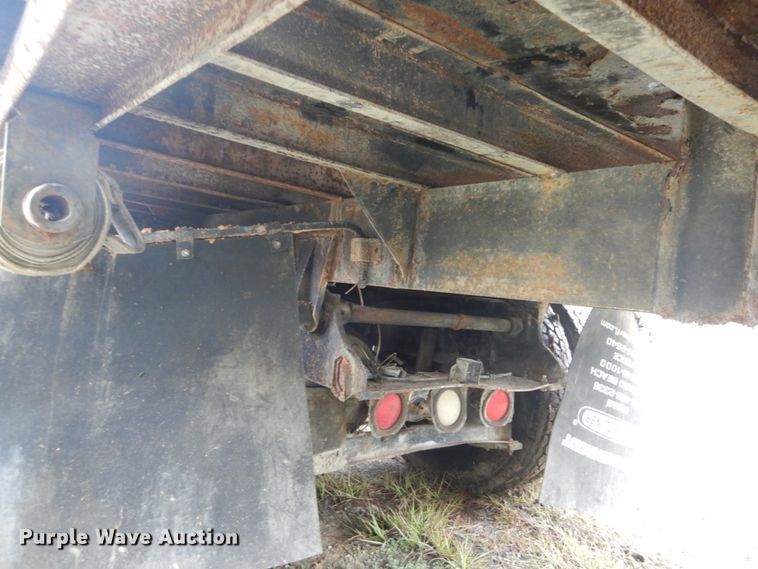 image for item IV9709 1997 Volvo WG  dump truck