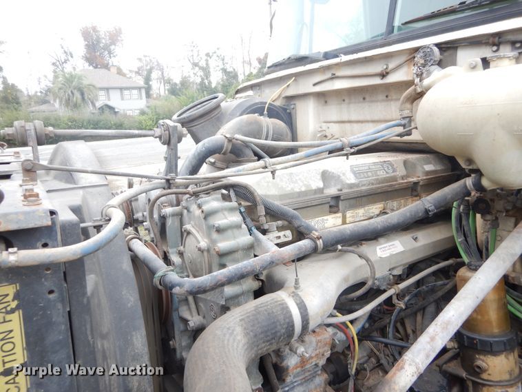 image for item IV9709 1997 Volvo WG  dump truck