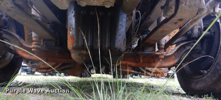 image for item IV9709 1997 Volvo WG  dump truck