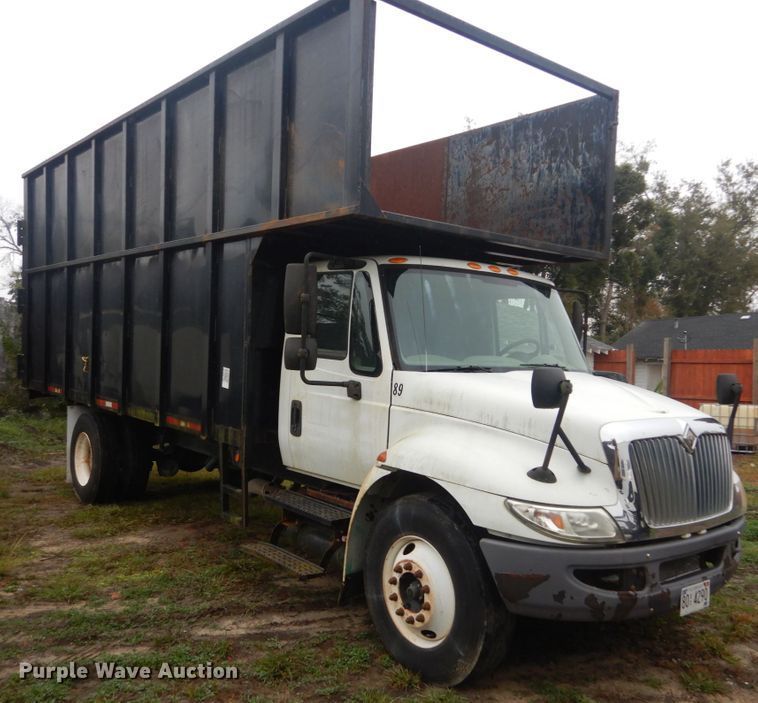 image for item IV9711 2009 International 4300  dump truck