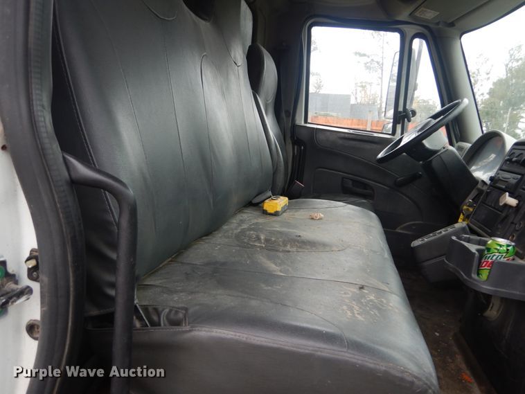 image for item IV9711 2009 International 4300  dump truck