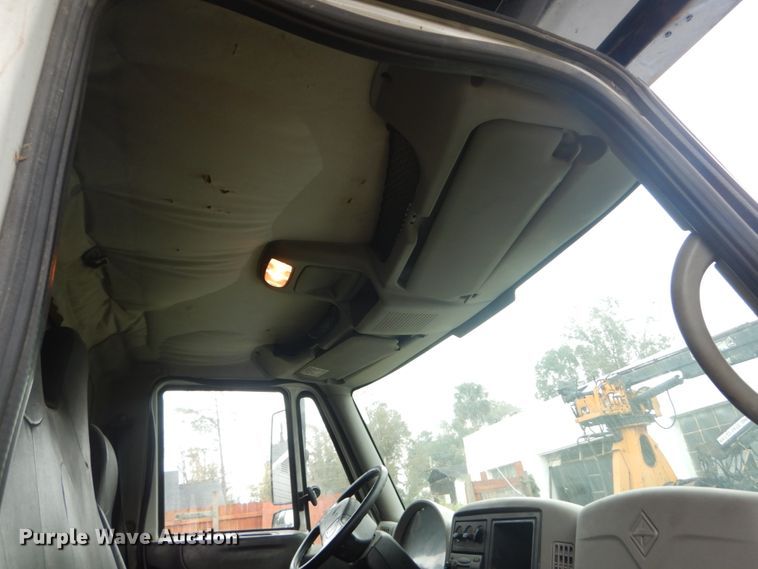 image for item IV9711 2009 International 4300  dump truck