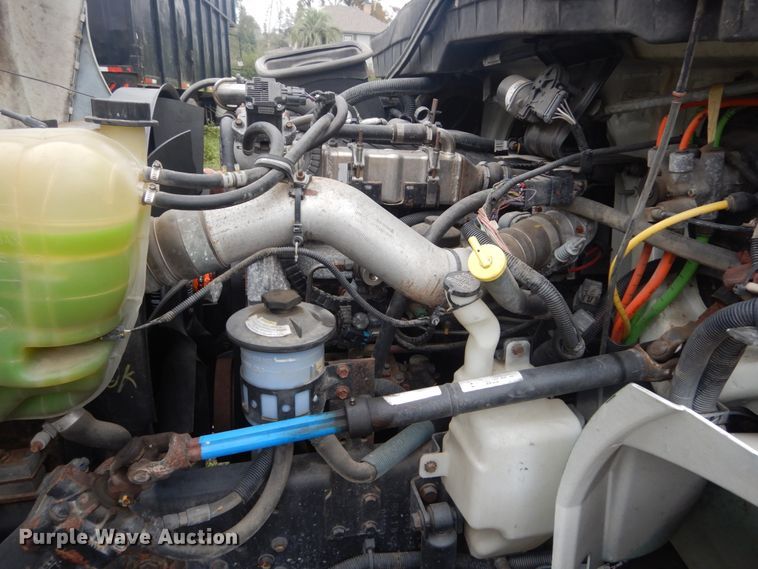 image for item IV9711 2009 International 4300  dump truck