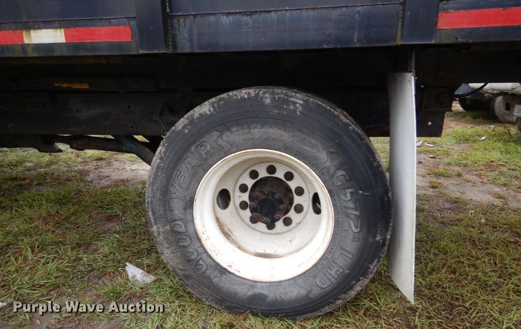 image for item IV9711 2009 International 4300  dump truck