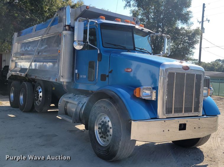 image for item IV9716 2006 Peterbilt 357  dump truck