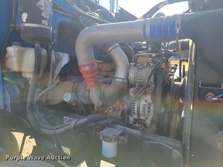 image for item IV9716 2006 Peterbilt 357  dump truck