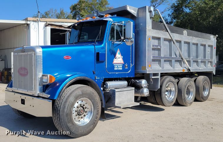 image for item IV9718 2000 Peterbilt 357  dump truck