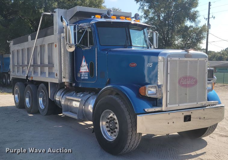 image for item IV9718 2000 Peterbilt 357  dump truck