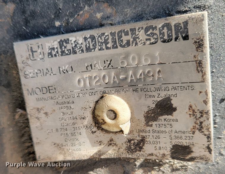 image for item IV9718 2000 Peterbilt 357  dump truck