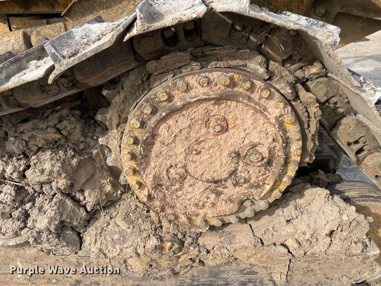 image for item IX9607 1992 Caterpillar D4H  dozer