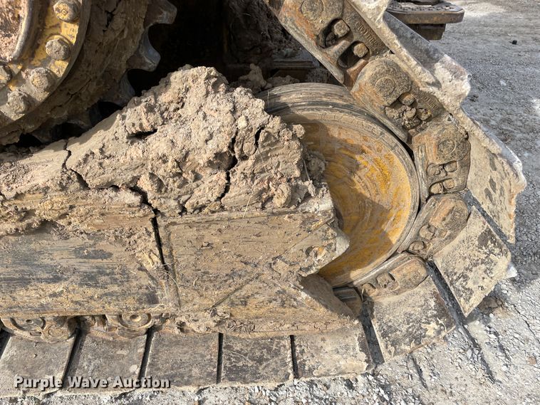 image for item IX9607 1992 Caterpillar D4H  dozer