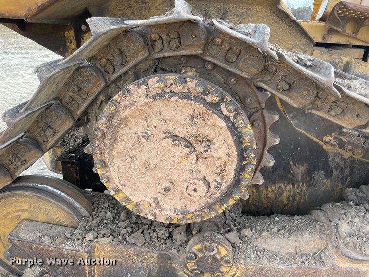 image for item IX9607 1992 Caterpillar D4H  dozer