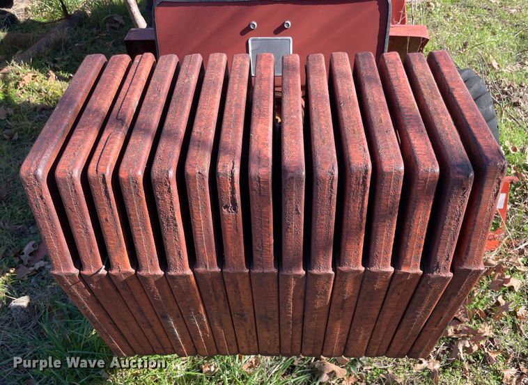 image for item IX9673 1997 Ditch Witch 7610  rock saw