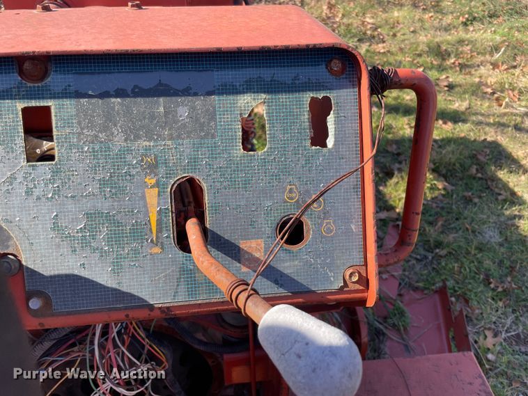 image for item IX9673 1997 Ditch Witch 7610  rock saw