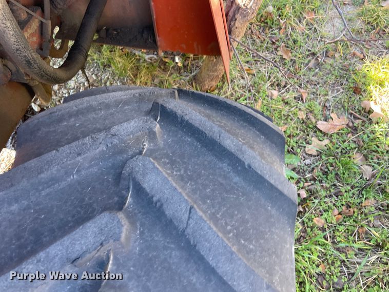 image for item IX9673 1997 Ditch Witch 7610  rock saw