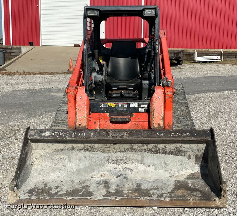 image for item IX9690 2011 Kubota SVL90  tracked skid steer loader