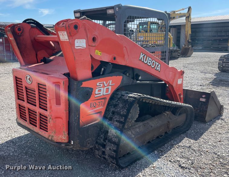 image for item IX9690 2011 Kubota SVL90  tracked skid steer loader