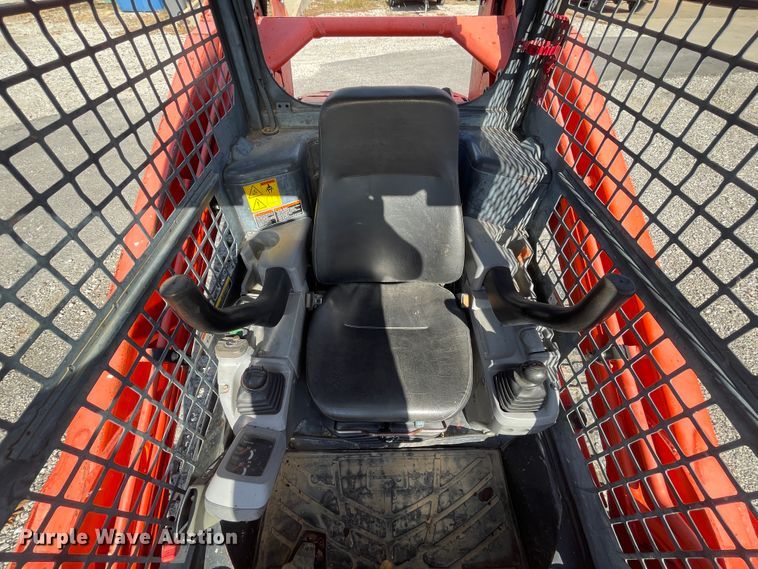 image for item IX9690 2011 Kubota SVL90  tracked skid steer loader