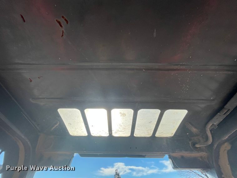 image for item IX9690 2011 Kubota SVL90  tracked skid steer loader