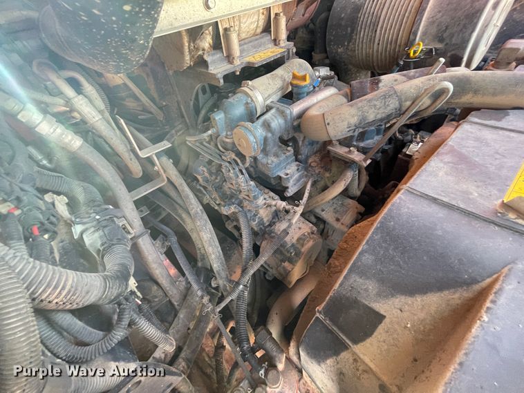 image for item IX9690 2011 Kubota SVL90  tracked skid steer loader