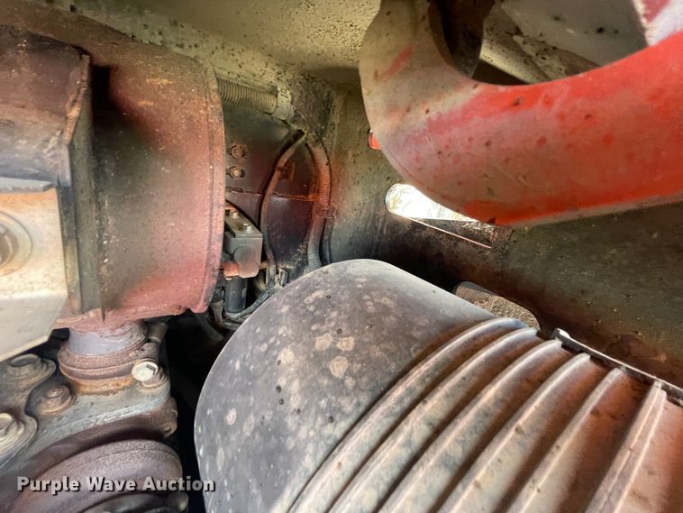 image for item IX9690 2011 Kubota SVL90  tracked skid steer loader