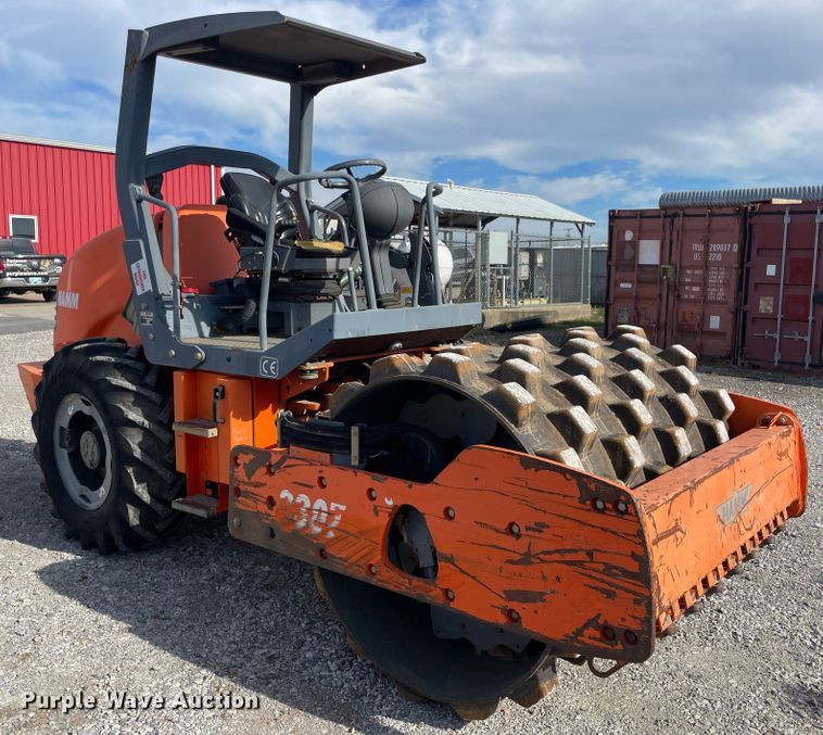 image for item IX9691 Hamm 3307P  single drum vibratory roller