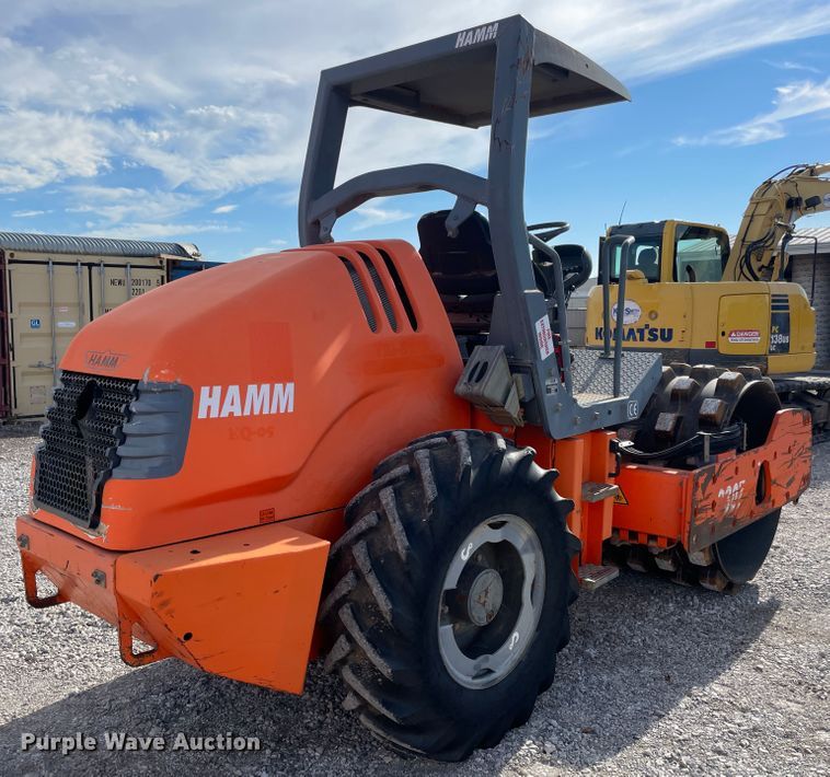 image for item IX9691 Hamm 3307P  single drum vibratory roller