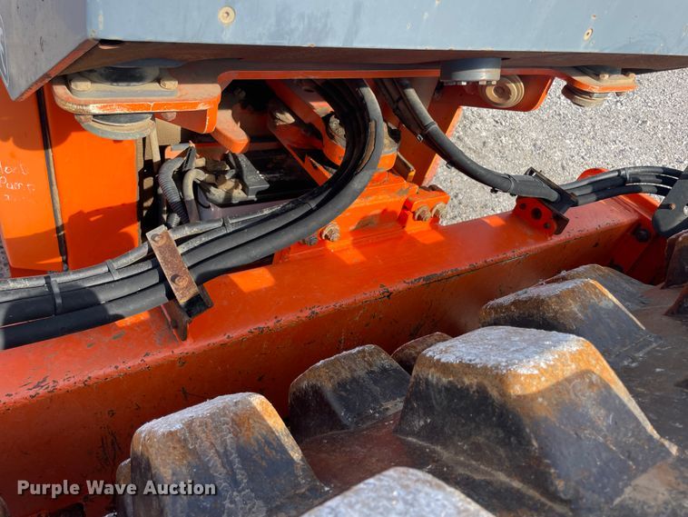 image for item IX9691 Hamm 3307P  single drum vibratory roller