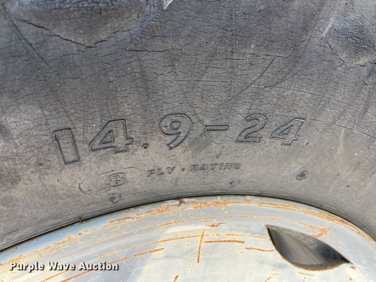 image for item IX9691 Hamm 3307P  single drum vibratory roller