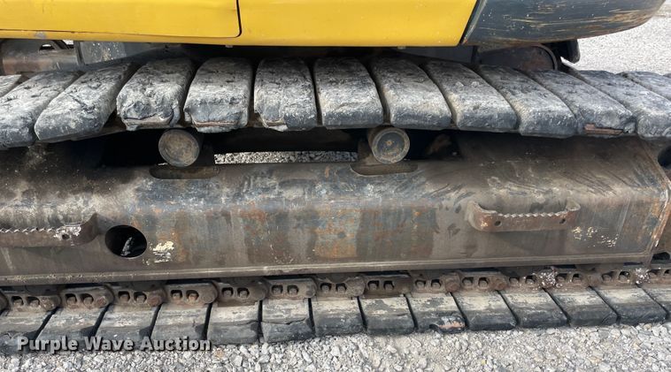 image for item IX9692 2011 Komatsu PC138USLC-8  excavator