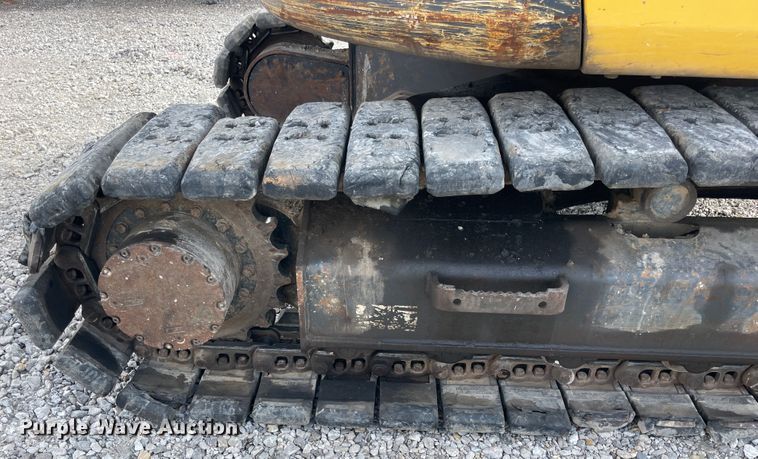 image for item IX9692 2011 Komatsu PC138USLC-8  excavator