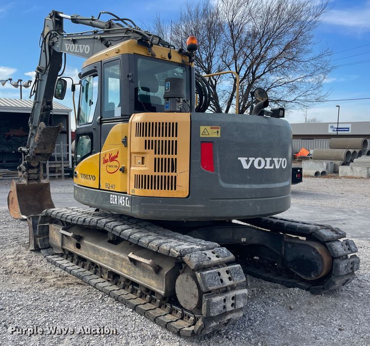 image for item IX9693 Volvo ECR145CL  excavator