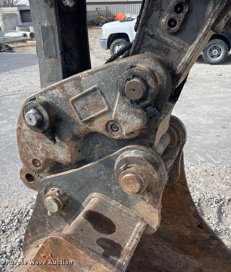 image for item IX9693 Volvo ECR145CL  excavator