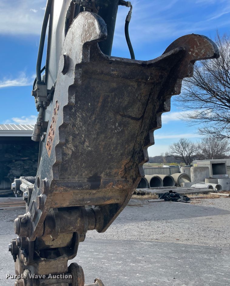 image for item IX9693 Volvo ECR145CL  excavator