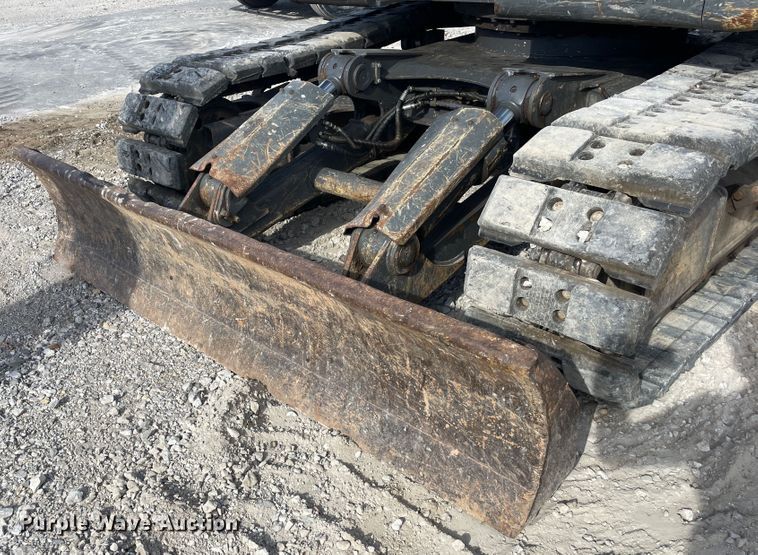 image for item IX9693 Volvo ECR145CL  excavator