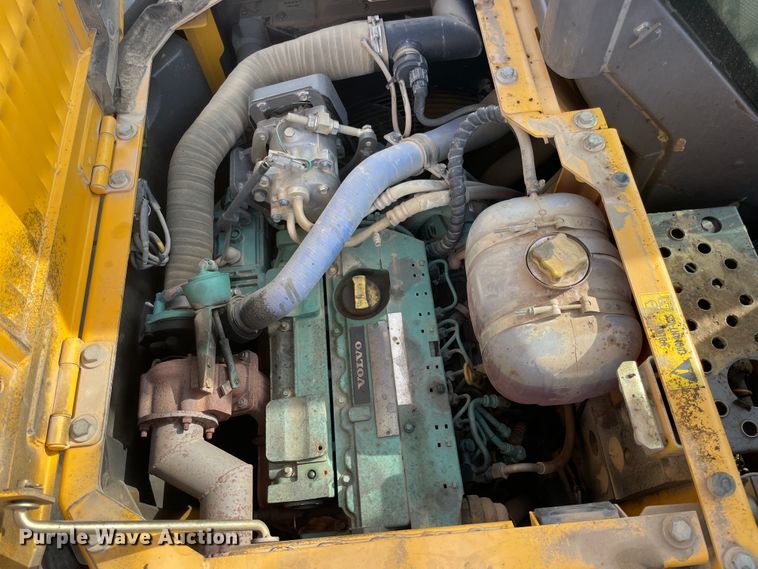 image for item IX9693 Volvo ECR145CL  excavator