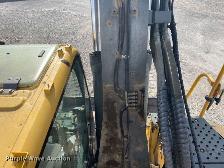 image for item IX9693 Volvo ECR145CL  excavator