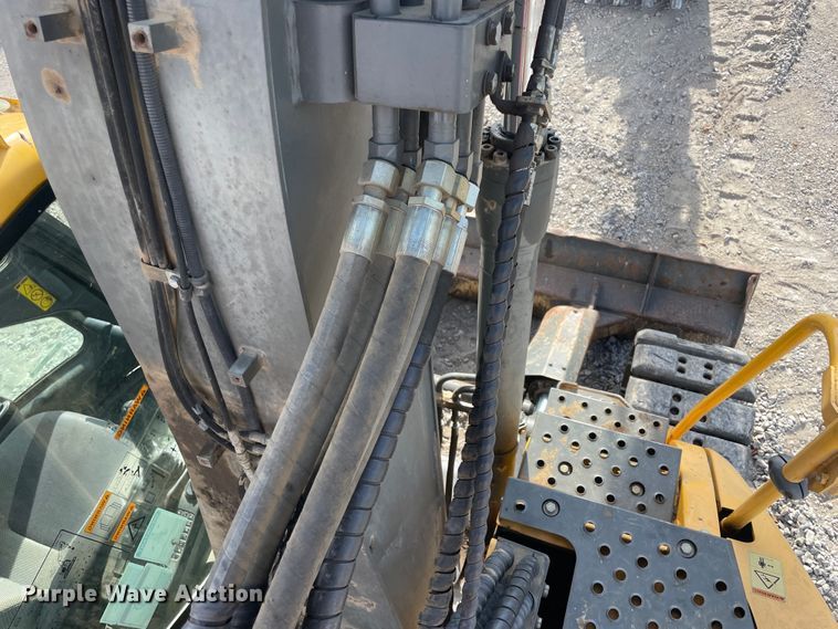 image for item IX9693 Volvo ECR145CL  excavator