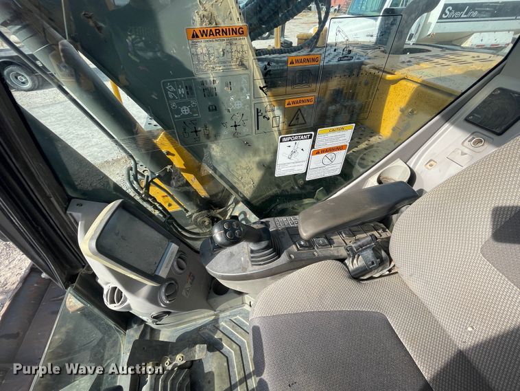 image for item IX9693 Volvo ECR145CL  excavator