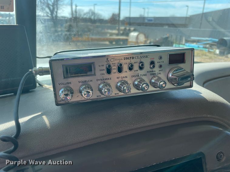 image for item IX9697 2004 Mack CH613  dump truck