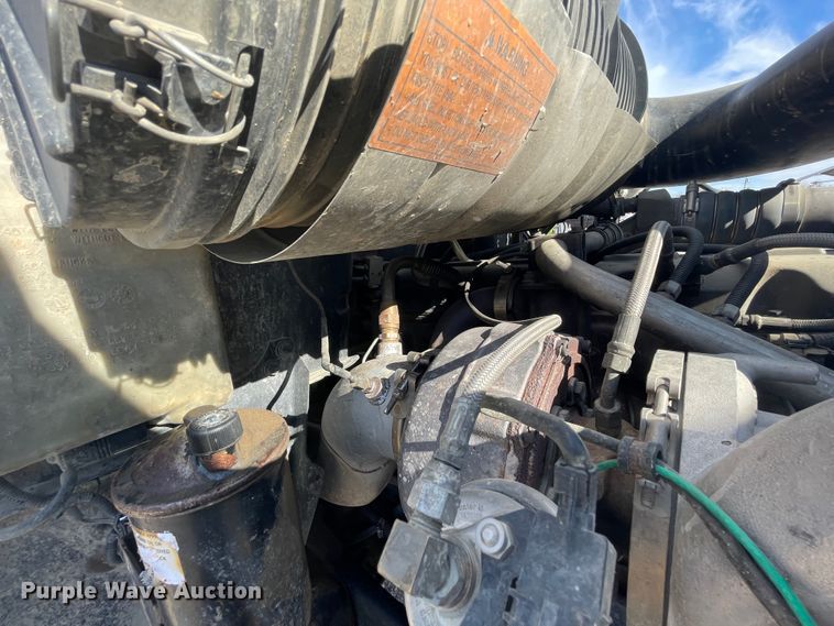 image for item IX9697 2004 Mack CH613  dump truck