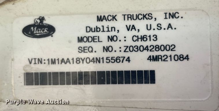 image for item IX9697 2004 Mack CH613  dump truck