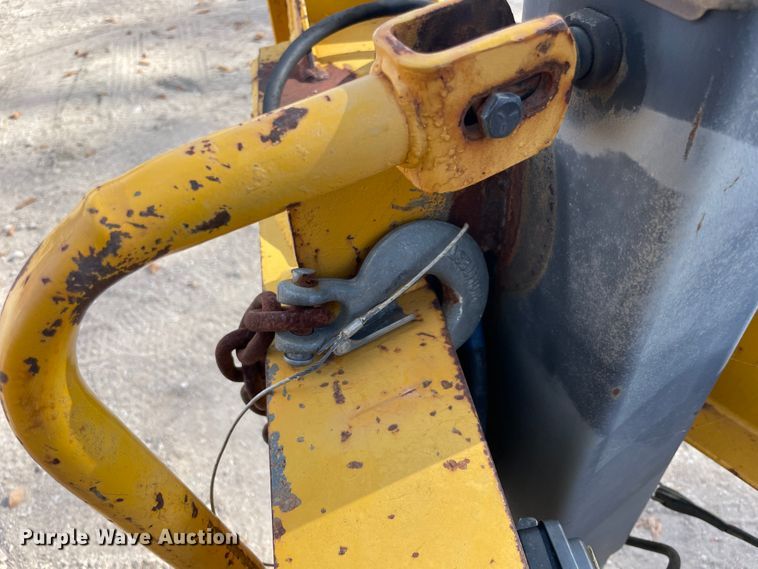 image for item IX9698 1995 Carrier King  equipment trailer