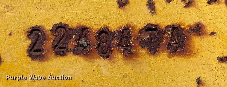 image for item IX9698 1995 Carrier King  equipment trailer