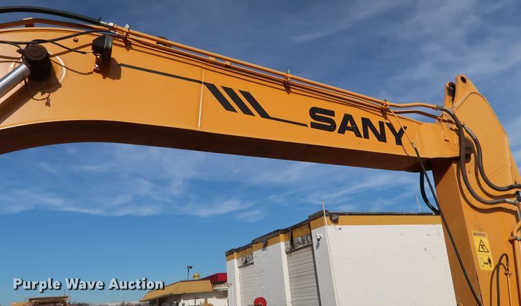image for item IY9010 2016 Sany SY235C-LC  excavator
